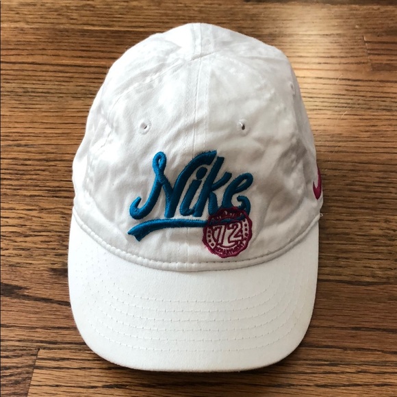 nike girls baseball cap